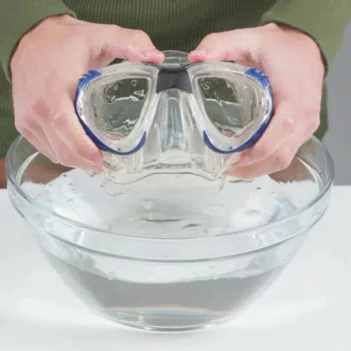 McNett Gear Aid Sea Drops™ Anti-Fog & Lens Cleaner 37ml - Image 3